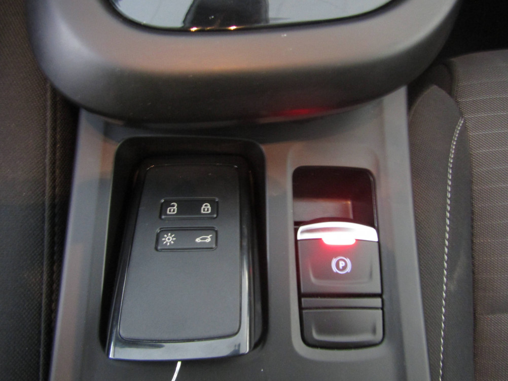 Acheter Renault Arkana Arkana mild hybrid 140 EDC FAP - 22 Evolution 5p occasion dans les concessions du Groupe Faurie