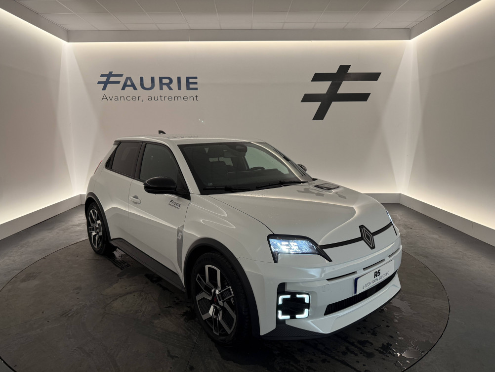 Acheter Renault Renault 5 Renault 5 E-Tech Electrique 150 ch autonomie confort Techno 5p neuf dans les concessions du Groupe Faurie