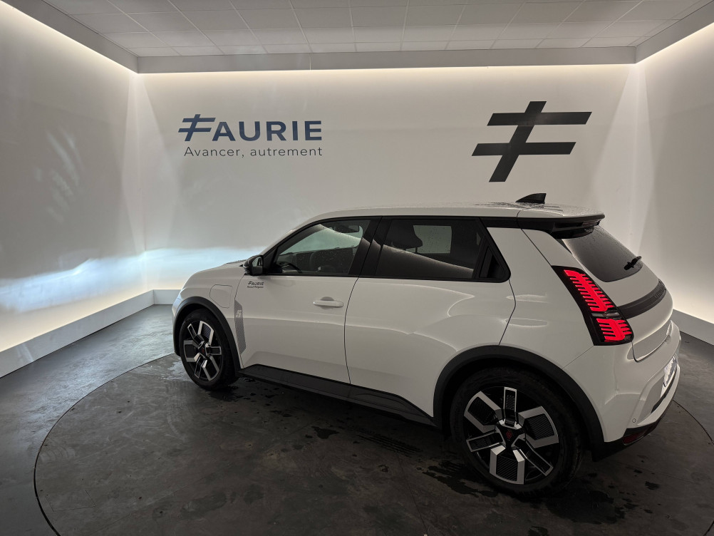 Acheter Renault Renault 5 Renault 5 E-Tech Electrique 150 ch autonomie confort Techno 5p neuf dans les concessions du Groupe Faurie