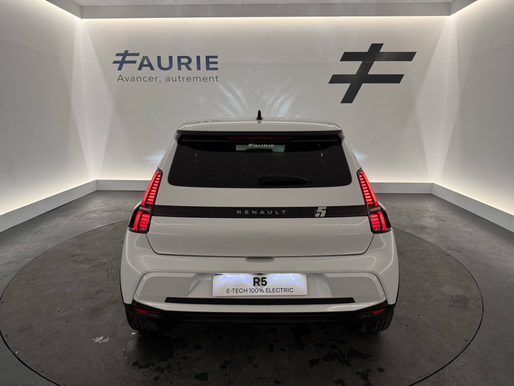 Acheter Renault Renault 5 Renault 5 E-Tech Electrique 150 ch autonomie confort Techno 5p neuf dans les concessions du Groupe Faurie