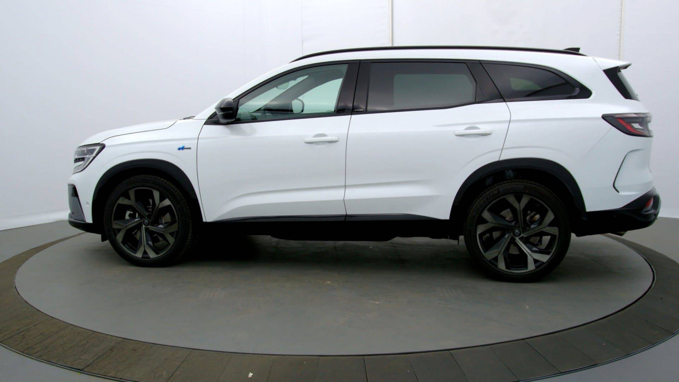 Acheter Renault Espace 6 Espace E-Tech hybrid 200 esprit Alpine 5p occasion dans les concessions du Groupe Faurie