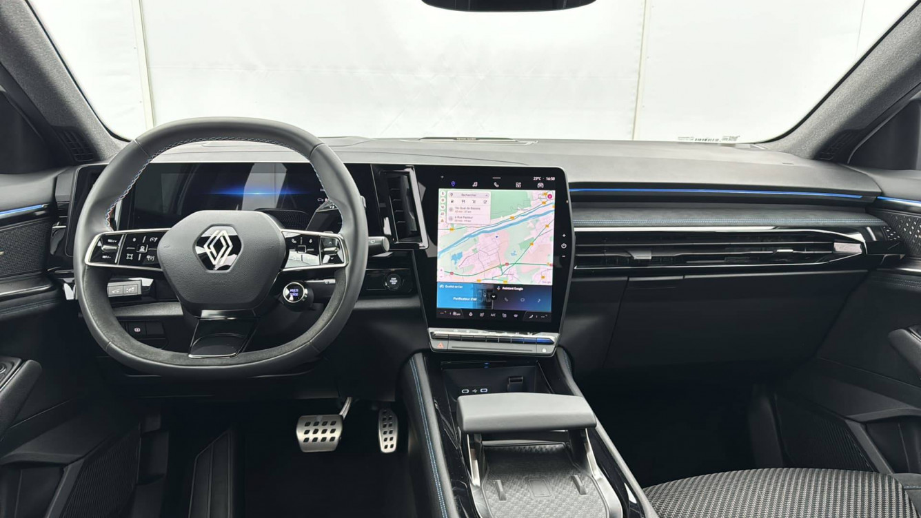Acheter Renault Espace 6 Espace E-Tech hybrid 200 esprit Alpine 5p occasion dans les concessions du Groupe Faurie