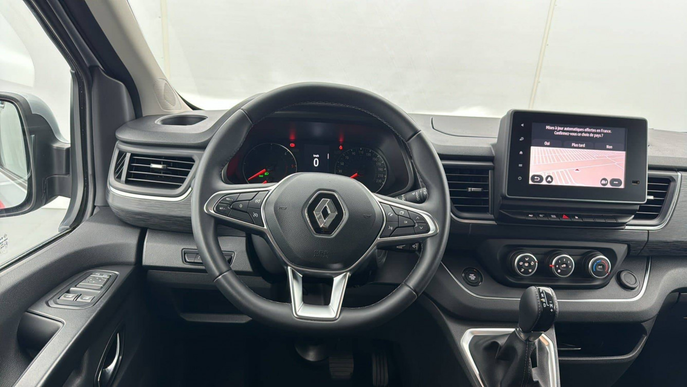 Acheter Renault Trafic 3 Trafic L2 dCi 150 Energy S&S EDC Intens 4p occasion dans les concessions du Groupe Faurie