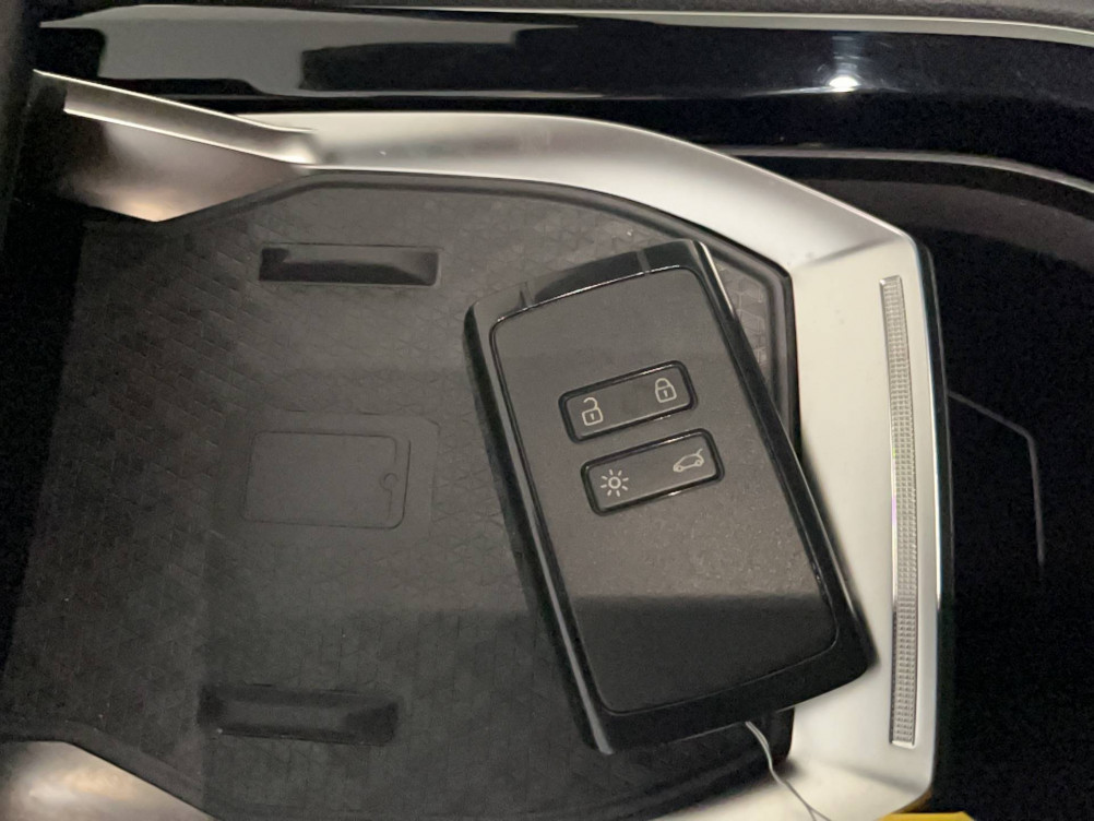 Acheter Renault Espace 6 Espace E-Tech hybrid 200 esprit Alpine 5p occasion dans les concessions du Groupe Faurie