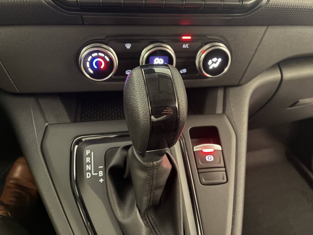 Acheter Renault Kangoo Electrique KANGOO VAN E-TECH ELECTRIQUE FG TOLE L1 AC11 GSR2 ADVANCE 4p neuf dans les concessions du Groupe Faurie