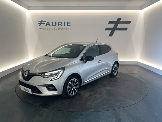Acheter Renault Clio 5 Clio Blue dCi 115 Intens 5p neuve dans les concessions du Groupe Faurie