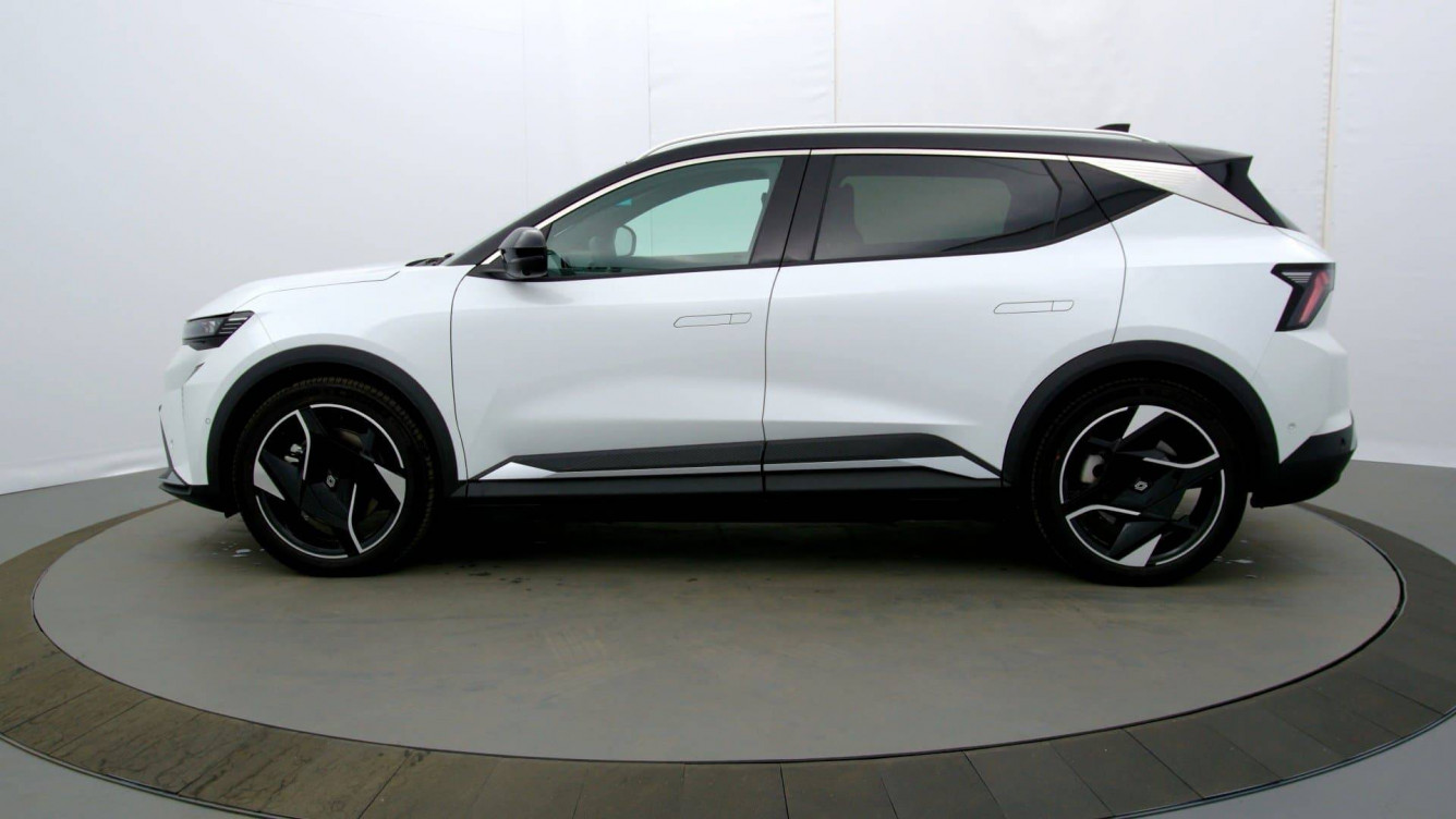 Acheter Renault Scenic 5 Scenic E-Tech electrique 220 ch grande autonomie Techno Iconic 5p occasion dans les concessions du Groupe Faurie