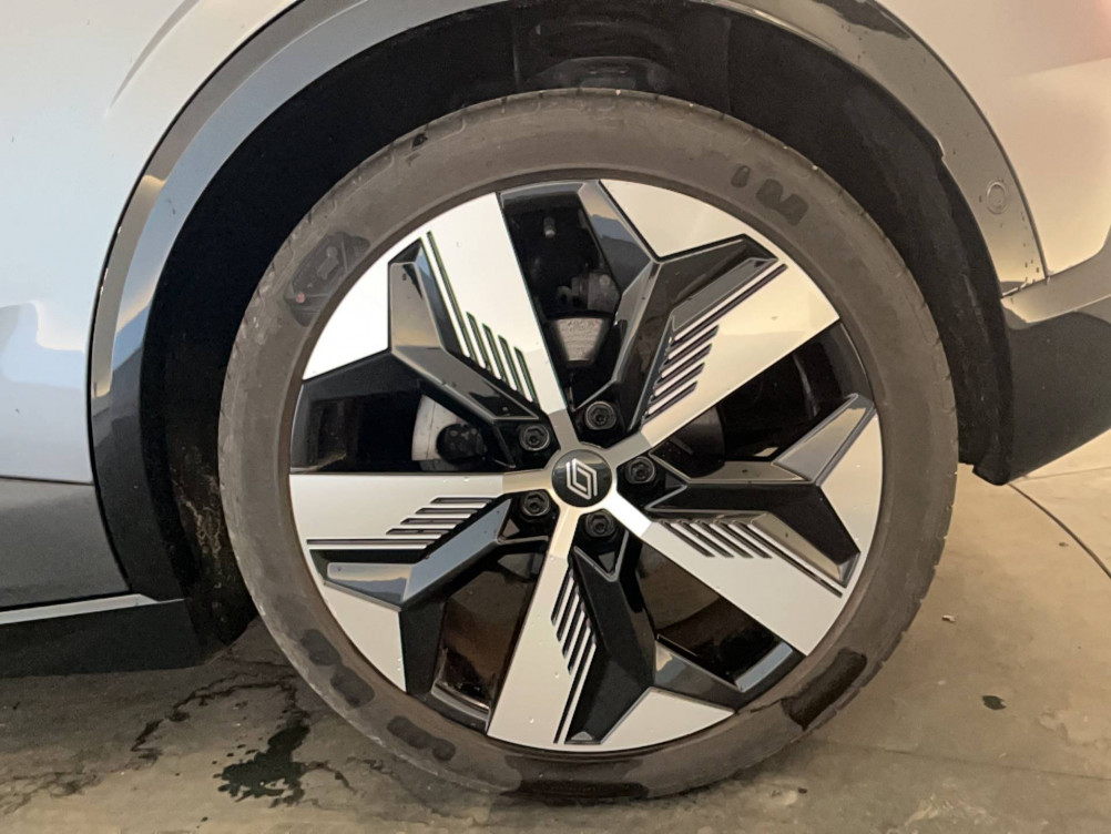Acheter Renault Megane E-Tech Megane E-Tech EV60 220 ch super charge Techno 5p occasion dans les concessions du Groupe Faurie