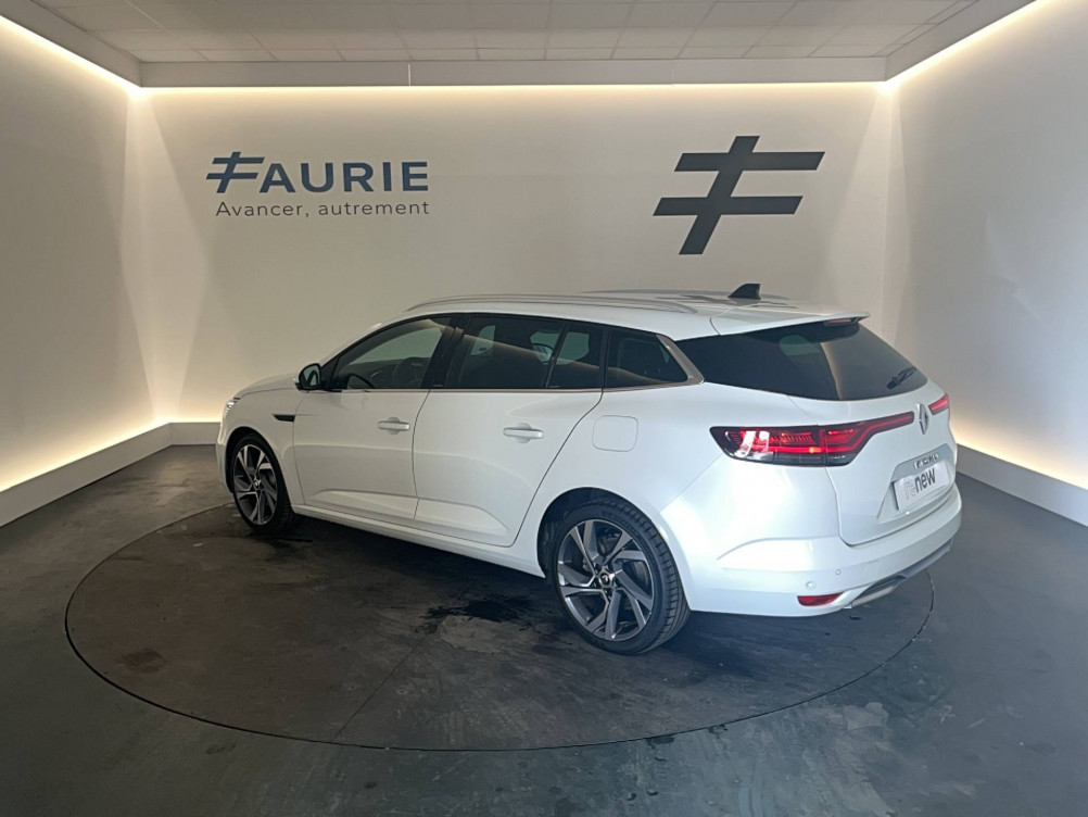 Acheter Renault Megane 4 Mégane IV Estate E-TECH Plug-In Hybride 160 R.S. Line 5p occasion dans les concessions du Groupe Faurie