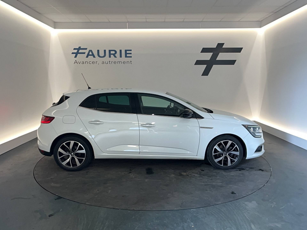 Acheter Renault Megane 4 Mégane IV Berline Blue dCi 115 Limited 5p occasion dans les concessions du Groupe Faurie