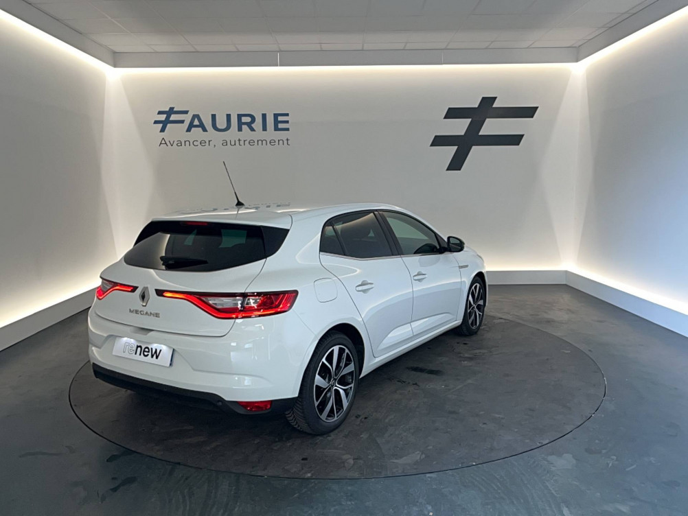 Acheter Renault Megane 4 Mégane IV Berline Blue dCi 115 Limited 5p occasion dans les concessions du Groupe Faurie