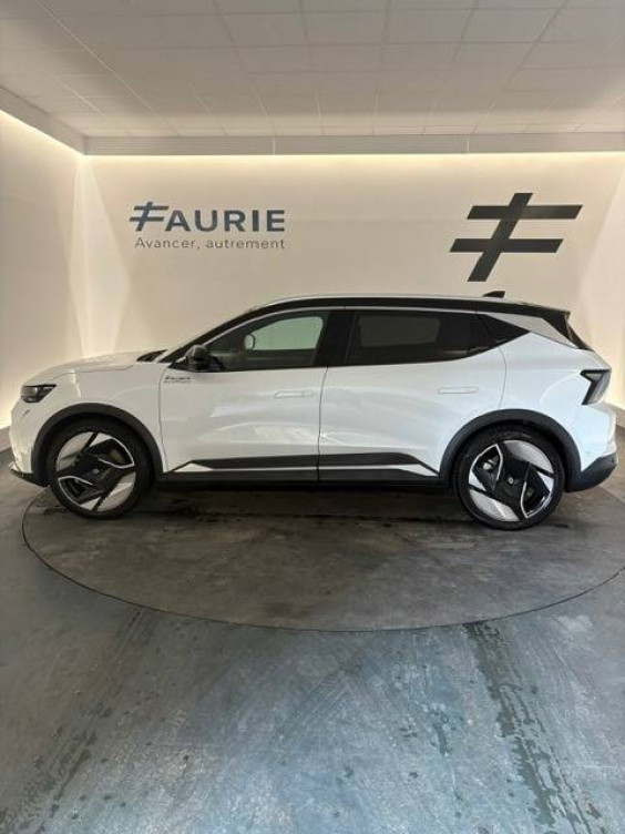 Acheter Renault Scenic 5 Scenic E-Tech electrique 220 ch grande autonomie Techno Iconic 5p neuf dans les concessions du Groupe Faurie