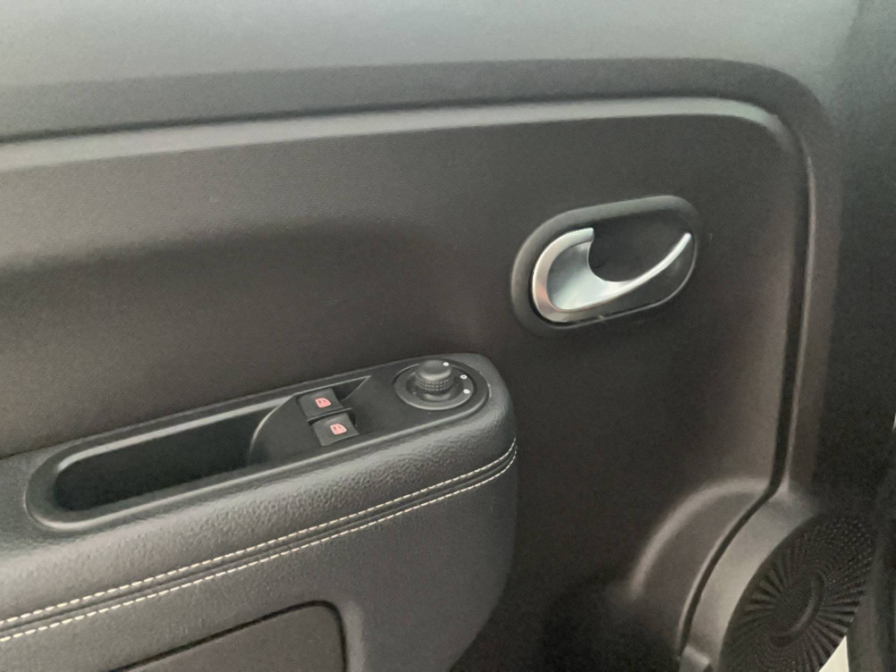Acheter Renault Twingo Electrique Twingo III Achat Intégral - 21 Urban Night 5p occasion dans les concessions du Groupe Faurie