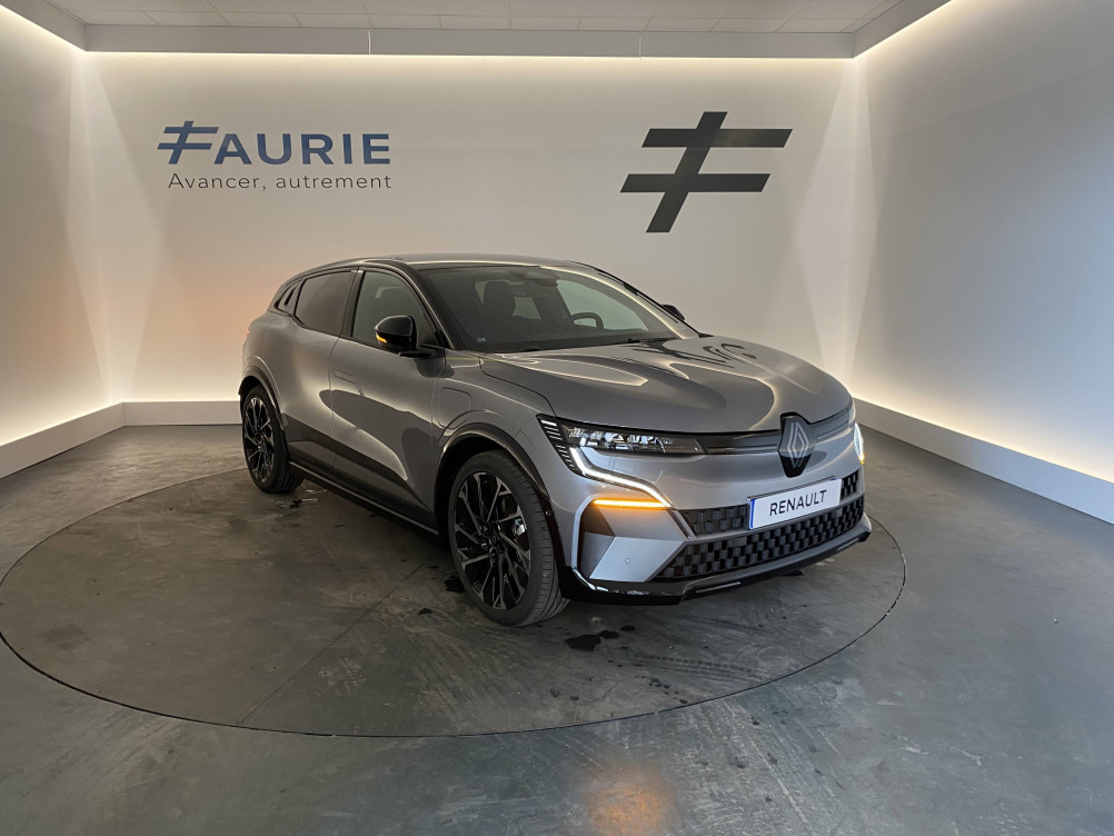 Acheter Renault Megane E-Tech Megane E-Tech 220 ch autonomie confort esprit Alpine 5p neuf dans les concessions du Groupe Faurie