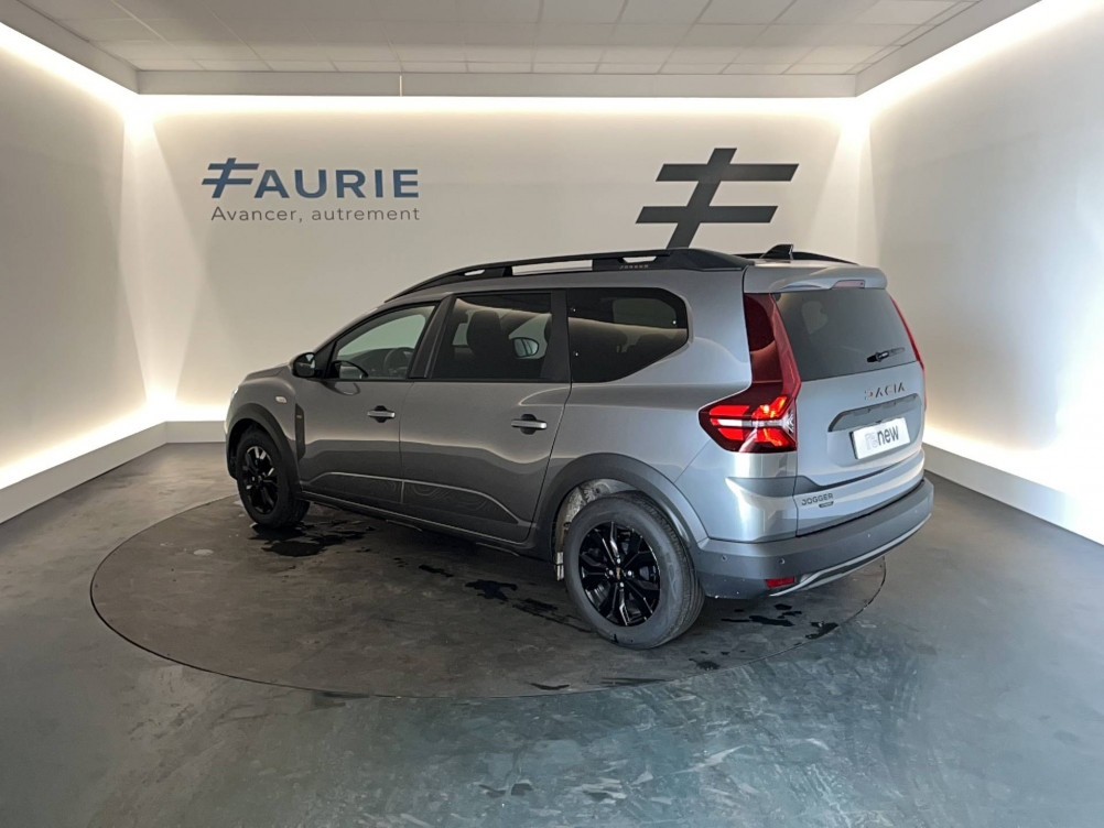 Acheter Dacia Jogger Jogger Hybrid 140 7 places GSR2 Extreme + 5p occasion dans les concessions du Groupe Faurie