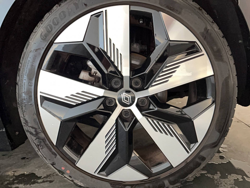 Acheter Renault Megane E-Tech Megane E-Tech EV60 220 ch super charge Techno 5p occasion dans les concessions du Groupe Faurie