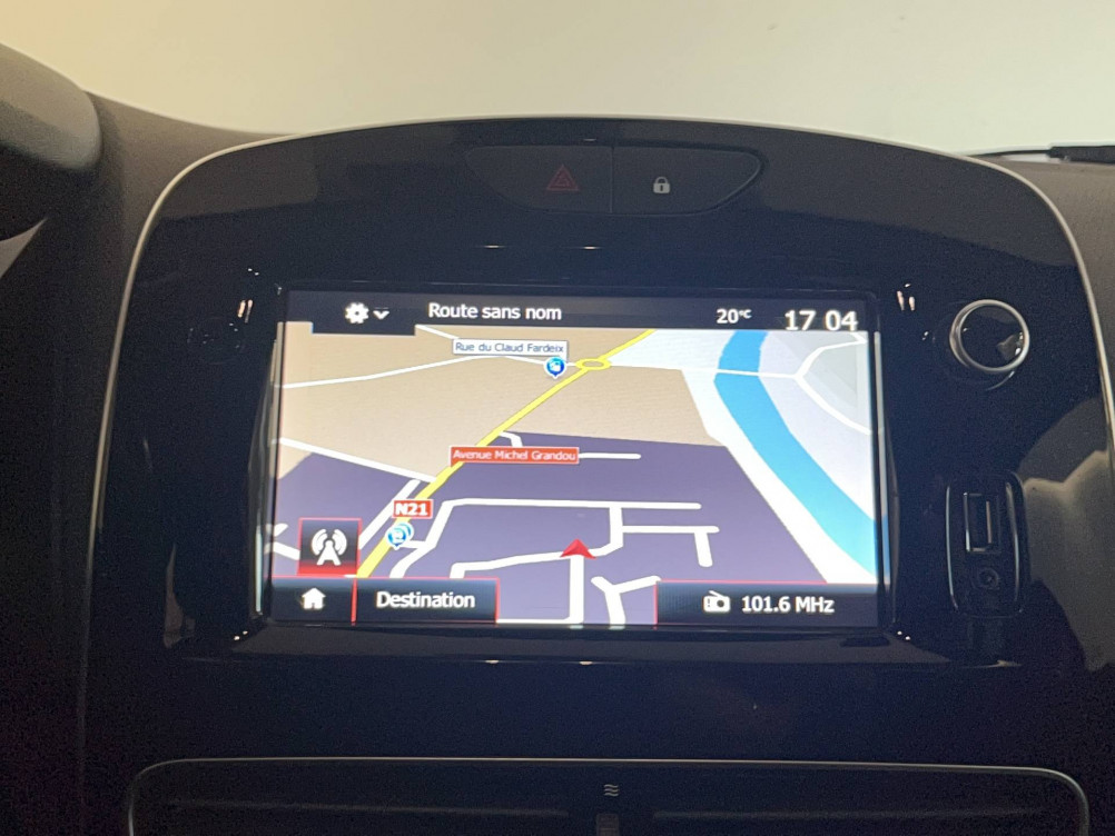 Acheter Renault Clio 4 Clio TCe 90 E6C Intens 5p occasion dans les concessions du Groupe Faurie