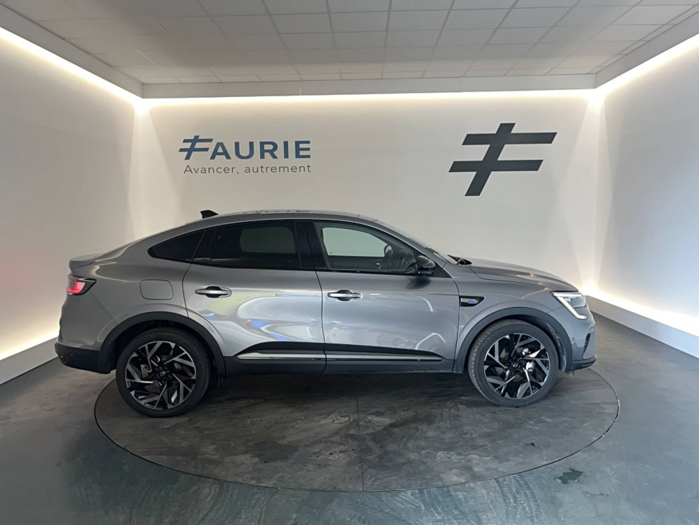 Acheter Renault Arkana Arkana E-Tech 145 - 23 esprit Alpine 5p occasion dans les concessions du Groupe Faurie