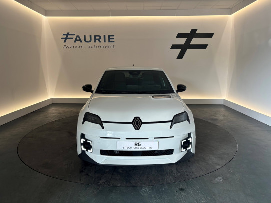 Acheter Renault Renault 5 Renault 5 E-Tech Electrique 150 ch autonomie confort Techno 5p neuve* dans les concessions du Groupe Faurie