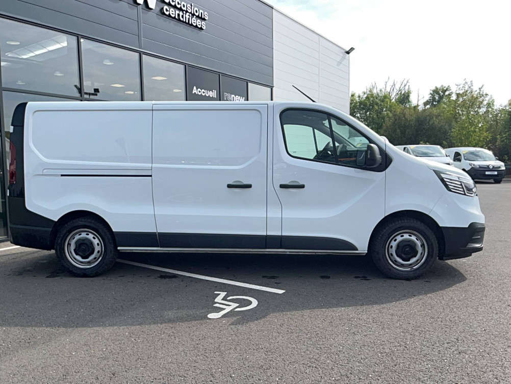 Acheter Renault Trafic 3 TRAFIC FGN L2H1 3000 KG BLUE DCI 170 EDC GRAND CONFORT 4p occasion dans les concessions du Groupe Faurie