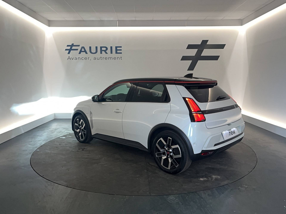 Acheter Renault Renault 5 Renault 5 E-Tech Electrique 150 ch autonomie confort Techno 5p occasion dans les concessions du Groupe Faurie