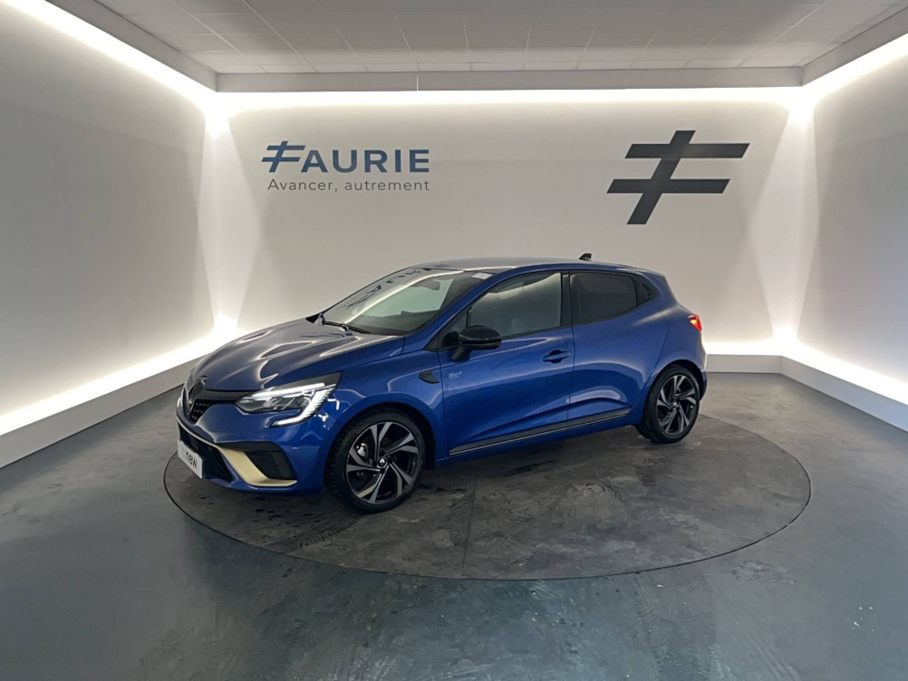 Acheter Renault Clio 5 Clio E-Tech full hybrid 145 Engineered 5p occasion dans les concessions du Groupe Faurie