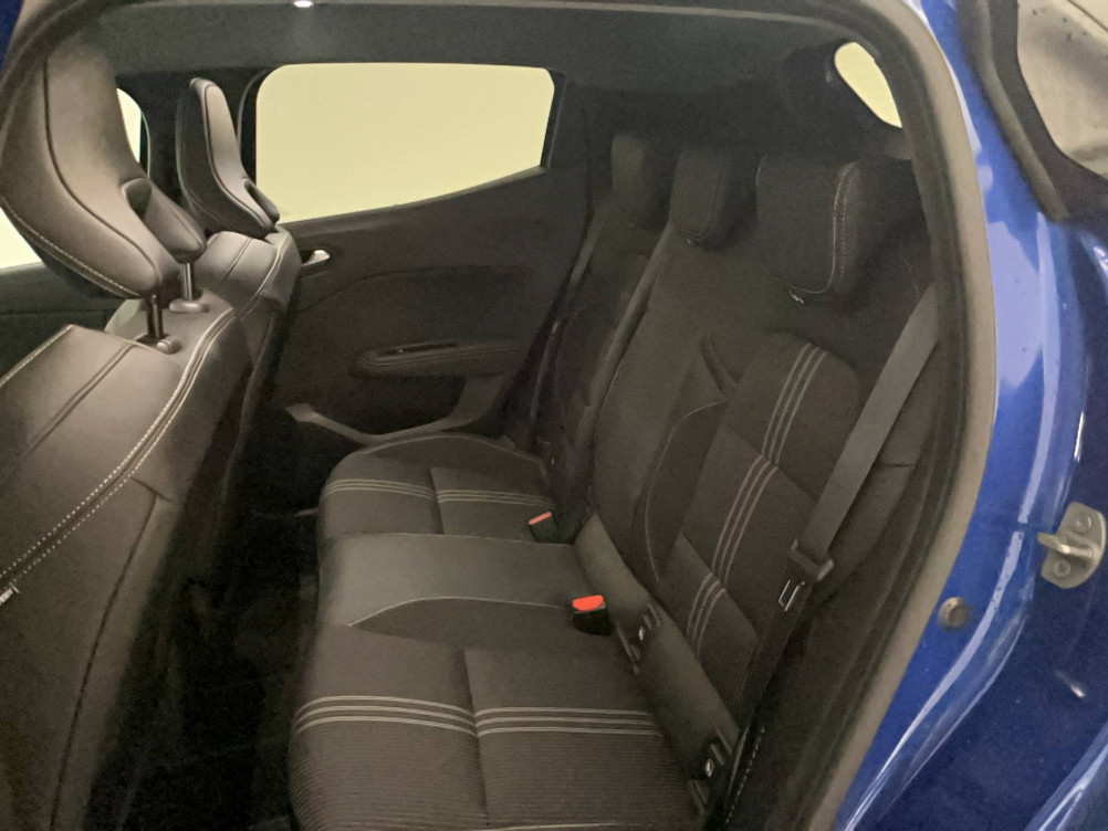 Acheter Renault Clio 5 Clio E-Tech full hybrid 145 Engineered 5p occasion dans les concessions du Groupe Faurie