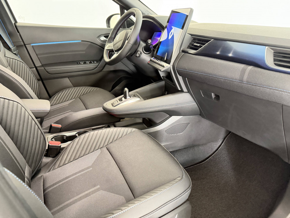Acheter Renault Captur 2 Captur E-Tech full hybrid 160 ch esprit Alpine 5p neuf dans les concessions du Groupe Faurie