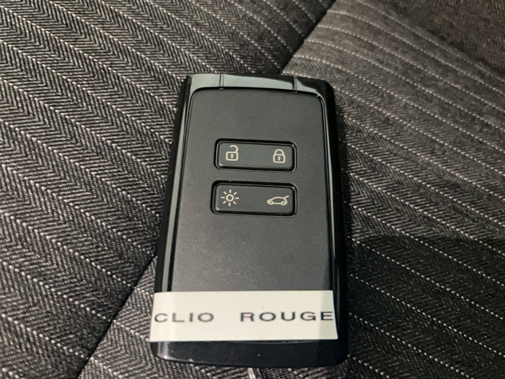 Acheter Renault Clio 5 Clio E-Tech full hybrid 145 Techno 5p occasion dans les concessions du Groupe Faurie