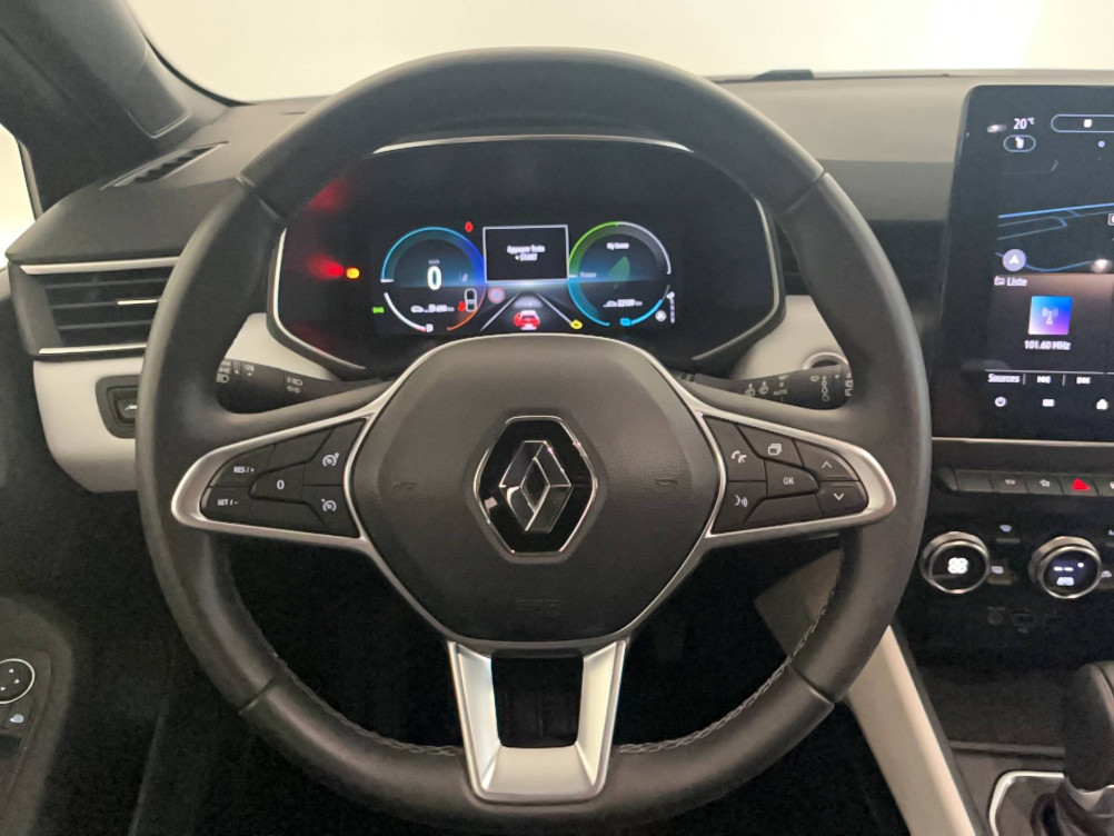 Acheter Renault Clio 5 Clio E-Tech full hybrid 145 Techno 5p occasion dans les concessions du Groupe Faurie