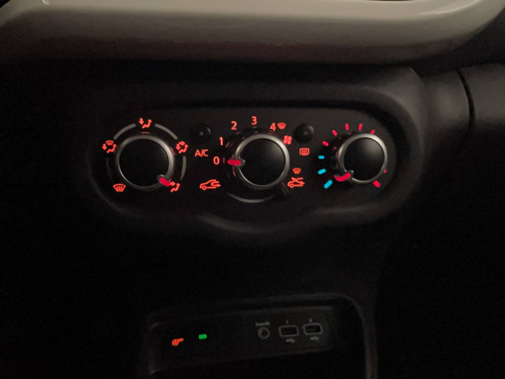 Acheter Renault Twingo 3 Twingo III TCe 95 Intens 5p occasion dans les concessions du Groupe Faurie