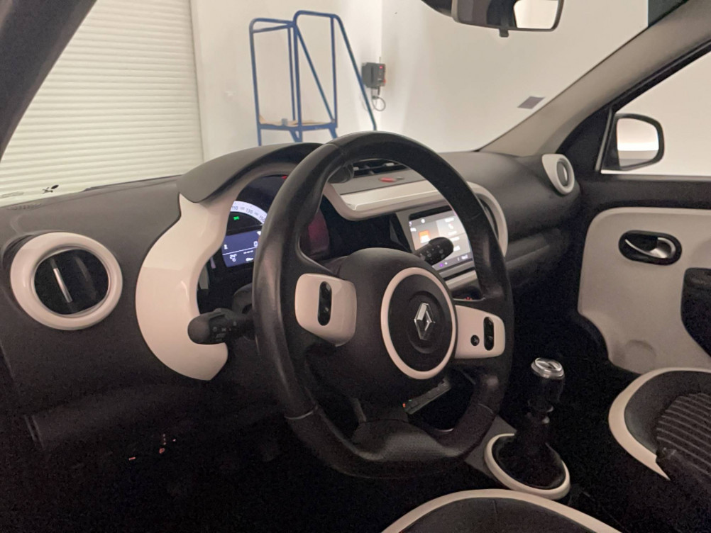 Acheter Renault Twingo 3 Twingo III TCe 95 Intens 5p occasion dans les concessions du Groupe Faurie