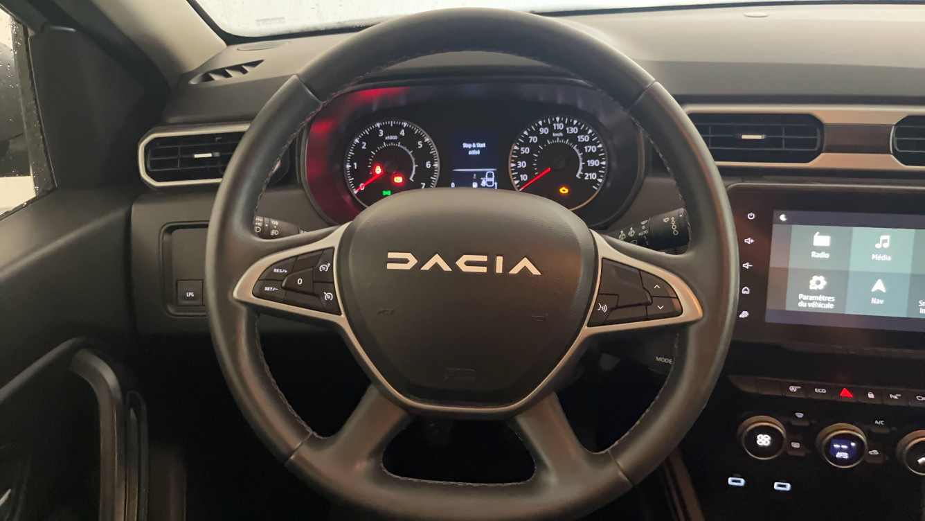 Acheter Dacia Duster Duster ECO-G 100 4x2 Journey + 5p occasion dans les concessions du Groupe Faurie