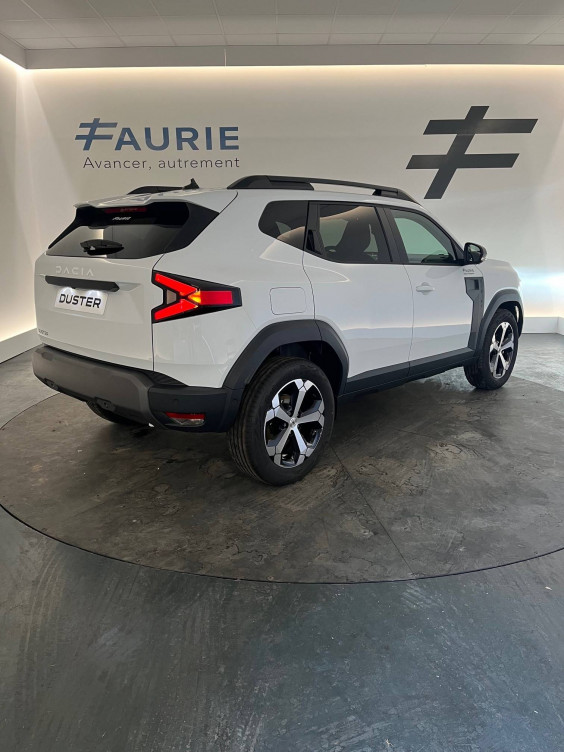 Acheter Dacia Duster Duster Mild Hybrid 130 Journey 5p neuf dans les concessions du Groupe Faurie