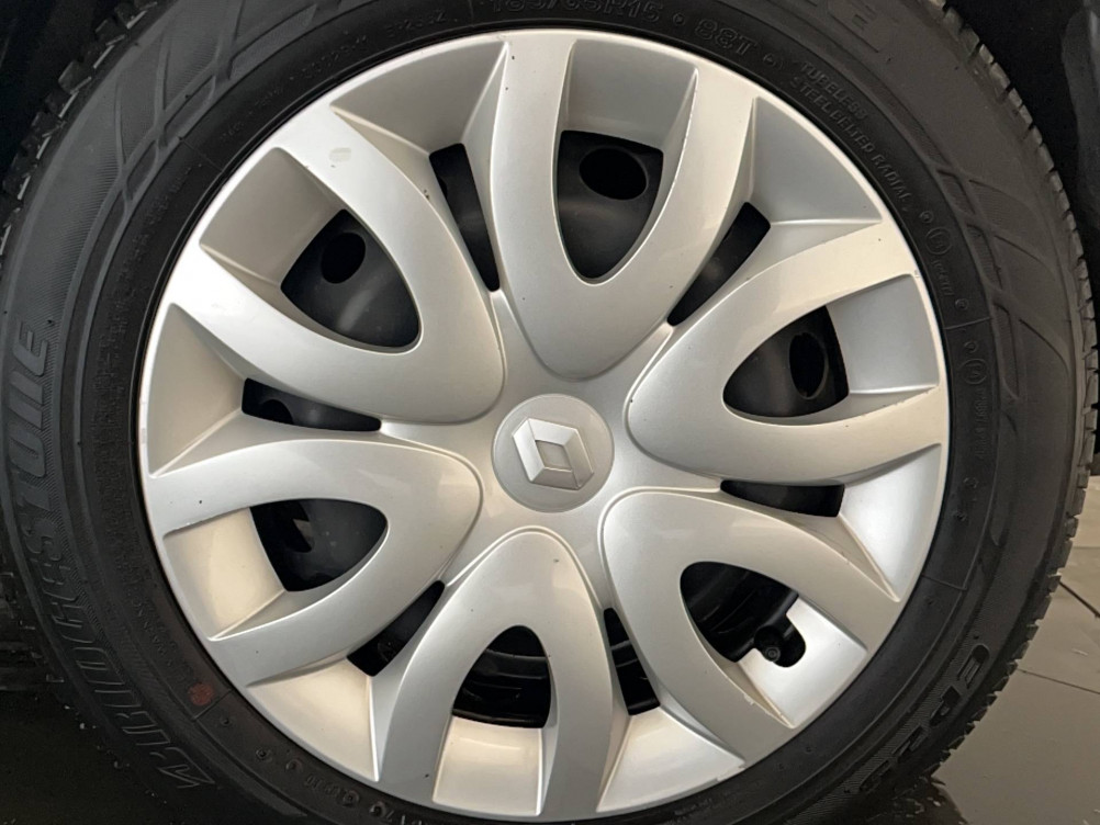 Acheter Renault Clio 4 Clio 1.2 16V 75 Life 5p occasion dans les concessions du Groupe Faurie