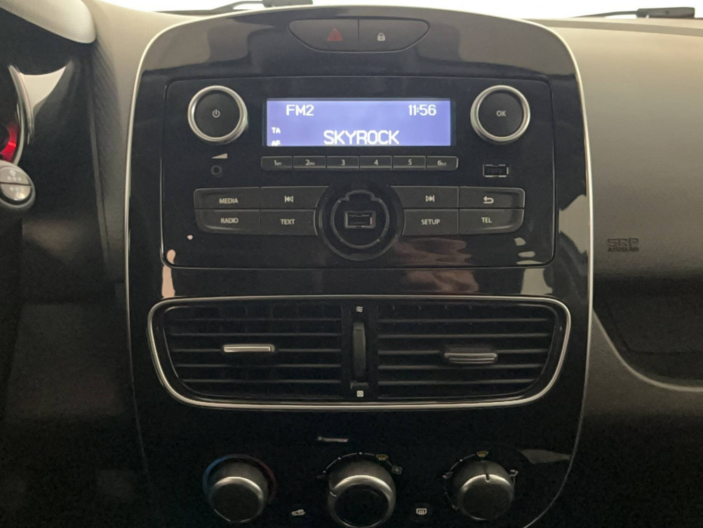 Acheter Renault Clio 4 Clio 1.2 16V 75 Life 5p occasion dans les concessions du Groupe Faurie