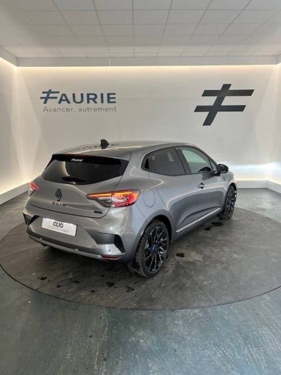 Acheter Renault Clio 5 Clio E-Tech full hybrid 145 ch GSR2 Esprit Alpine 5p neuf dans les concessions du Groupe Faurie