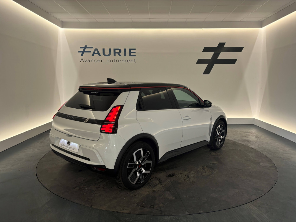 Acheter Renault Renault 5 Renault 5 E-Tech Electrique 150 ch autonomie confort Techno 5p neuf dans les concessions du Groupe Faurie