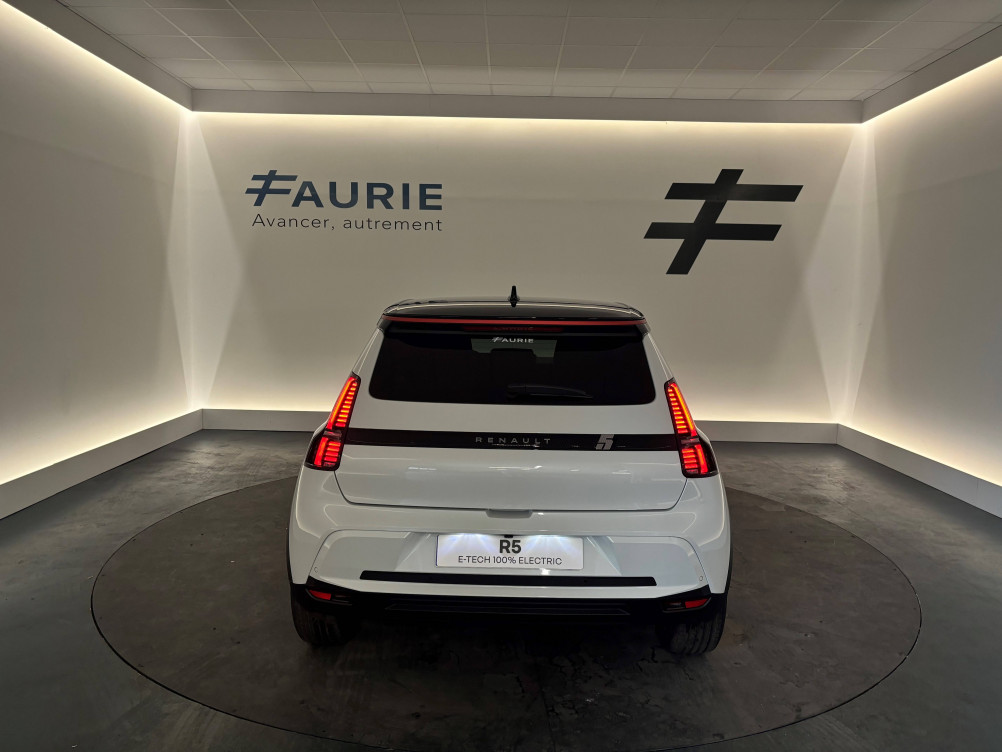 Acheter Renault Renault 5 Renault 5 E-Tech Electrique 150 ch autonomie confort Techno 5p neuf dans les concessions du Groupe Faurie