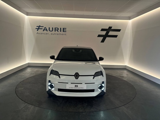 Acheter Renault Renault 5 Renault 5 E-Tech Electrique 150 ch autonomie confort Techno 5p neuve* dans les concessions du Groupe Faurie