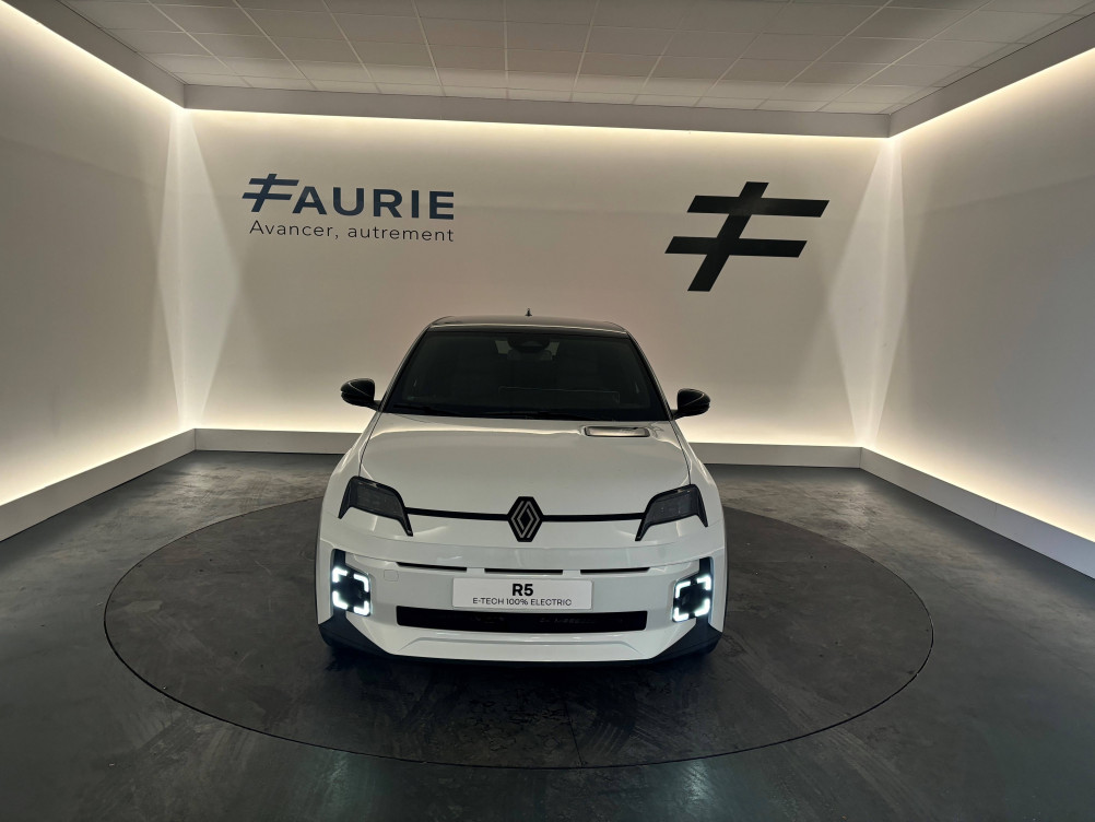 Acheter Renault Renault 5 Renault 5 E-Tech Electrique 150 ch autonomie confort Techno 5p neuf dans les concessions du Groupe Faurie