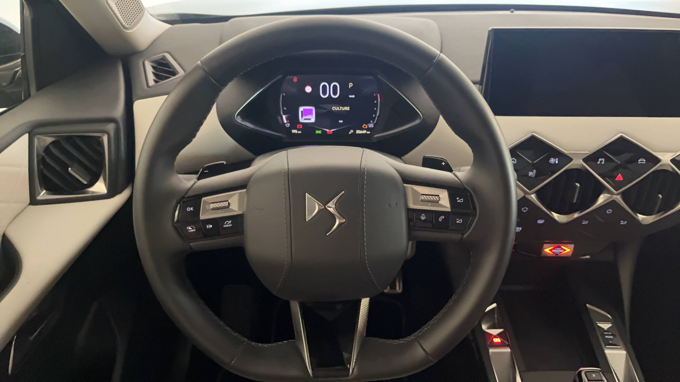 Acheter Ds Ds3 DS3 Crossback PureTech 130 EAT8 Rivoli 5p occasion dans les concessions du Groupe Faurie