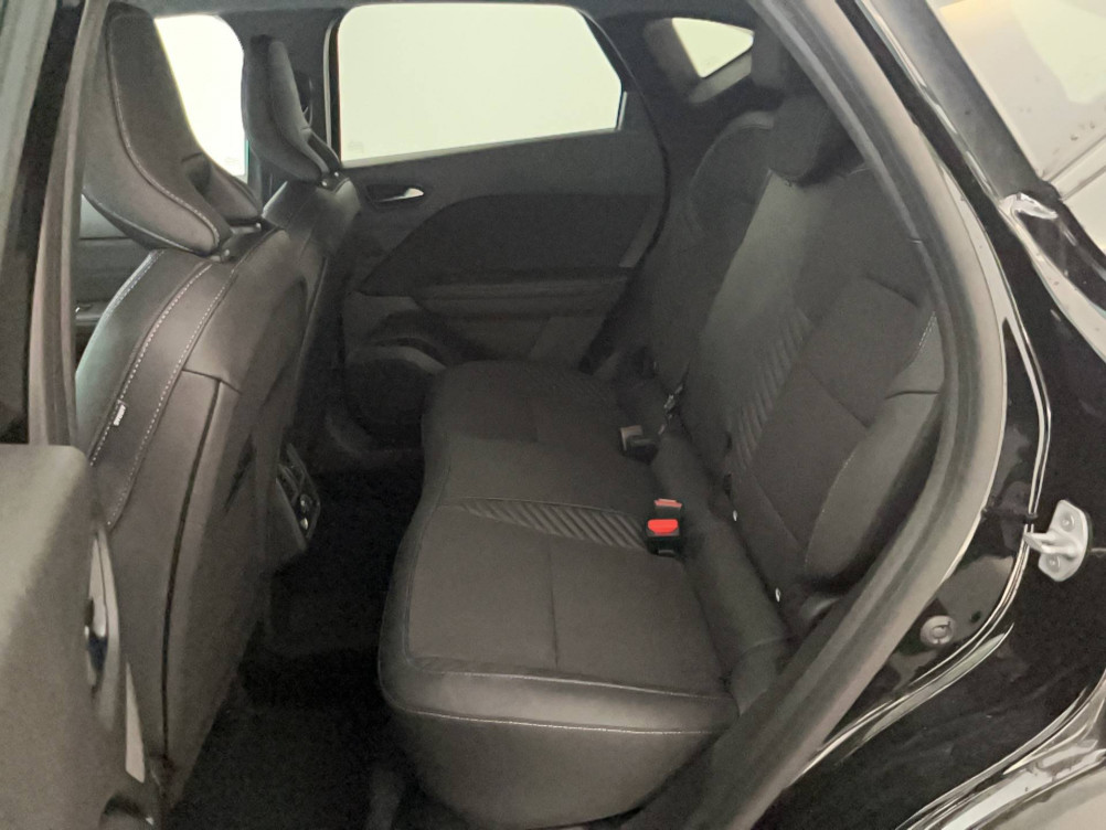 Acheter Renault Captur 2 Captur E-Tech full hybrid 145 ch esprit Alpine 5p occasion dans les concessions du Groupe Faurie