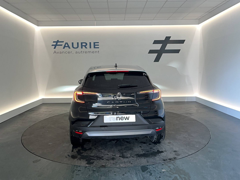 Acheter Renault Captur 2 Captur E-Tech full hybrid 145 ch esprit Alpine 5p occasion dans les concessions du Groupe Faurie