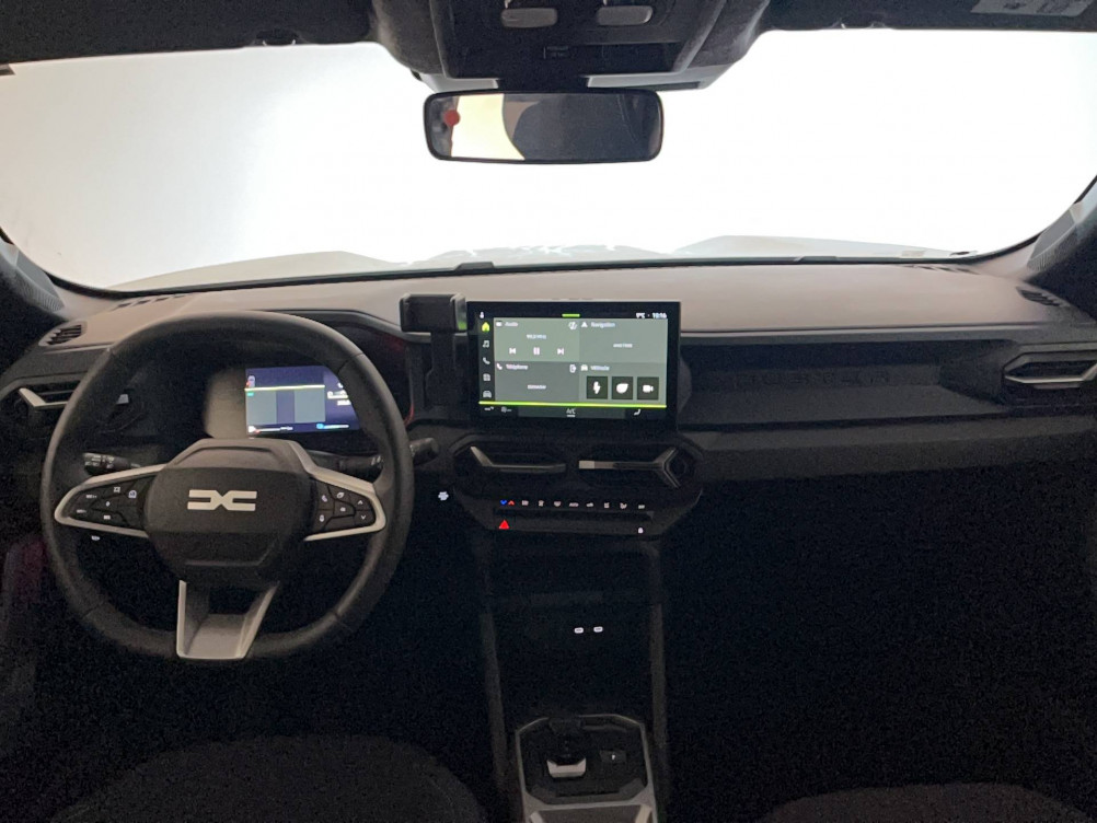 Acheter Dacia Duster Duster Hybrid 140 Journey 5p occasion dans les concessions du Groupe Faurie