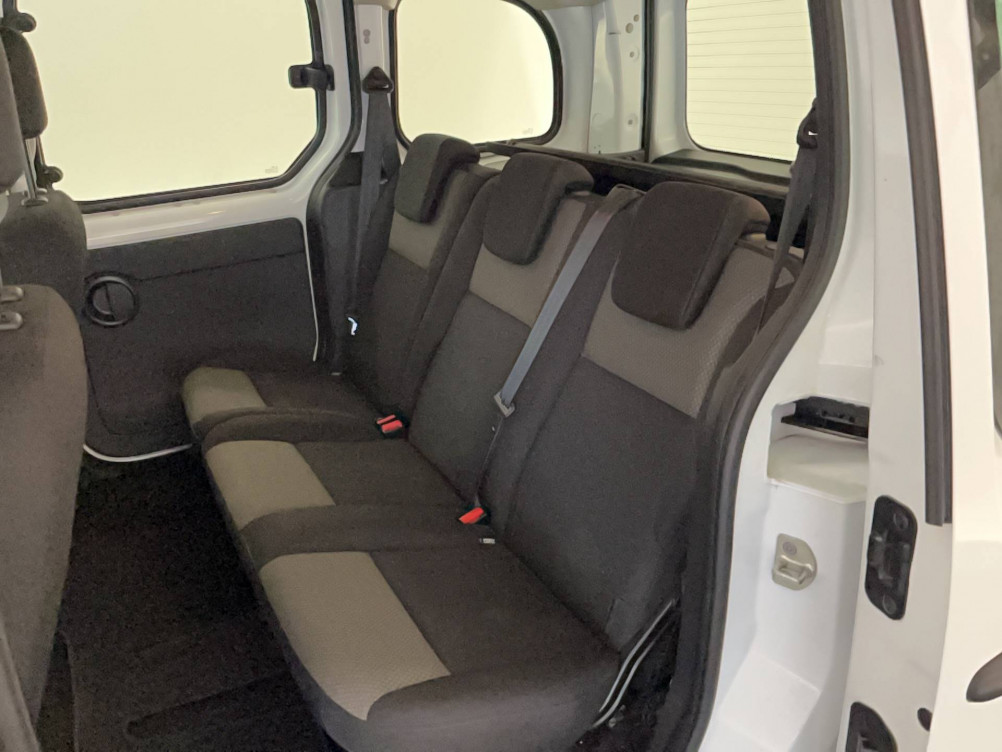 Acheter Renault Kangoo 2 Kangoo Blue dCi 80 Trend 5p occasion dans les concessions du Groupe Faurie