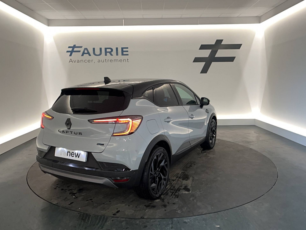 Acheter Renault Captur 2 Captur E-Tech full hybrid 145 ch esprit Alpine 5p occasion dans les concessions du Groupe Faurie