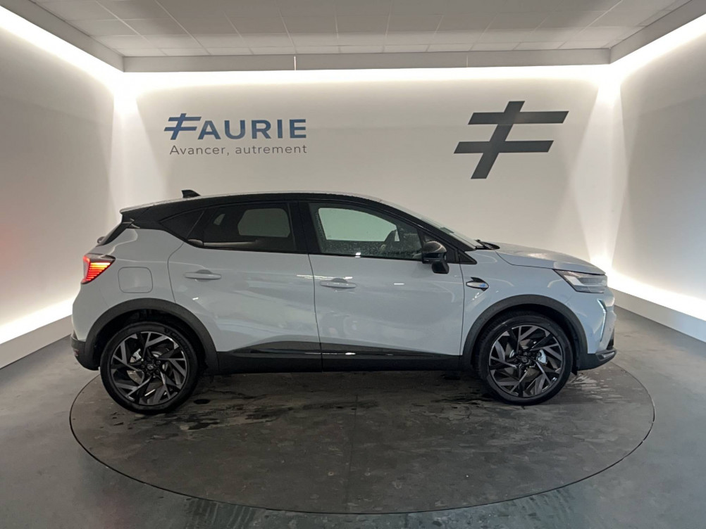 Acheter Renault Captur 2 Captur E-Tech full hybrid 145 ch esprit Alpine 5p occasion dans les concessions du Groupe Faurie