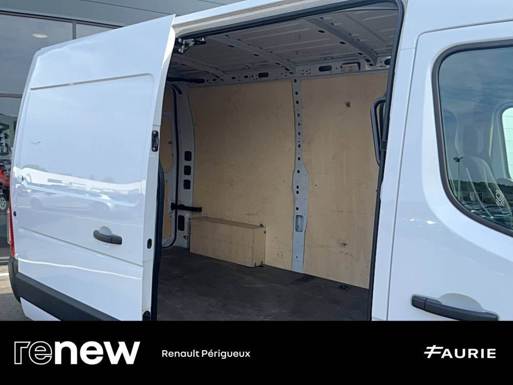 Acheter Renault Master 3 MASTER FGN TRAC F3500 L2H2 BLUE DCI 135 GRAND CONFORT 4p occasion dans les concessions du Groupe Faurie