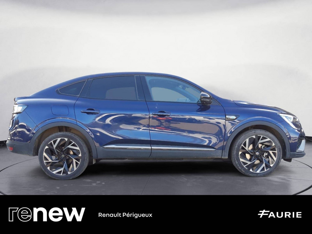 Acheter Renault Arkana Arkana E-Tech 145 - 23 esprit Alpine 5p occasion dans les concessions du Groupe Faurie